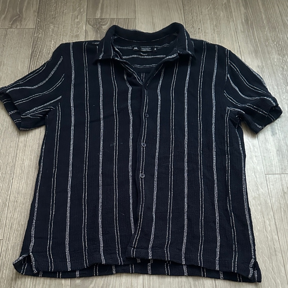 Men's black Striped Casual Button Down Shirt